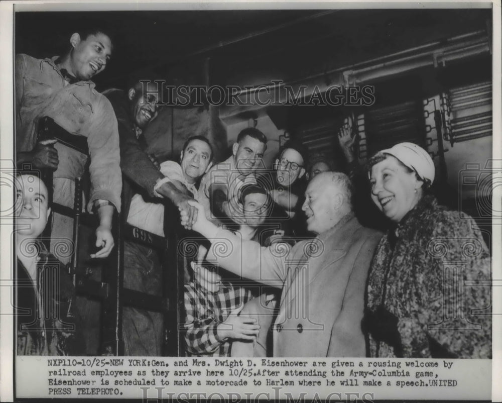 1953 Gen.&amp; Mrs.Dwight D.Eisenhower welcomed by Railroad Employees - Historic Images