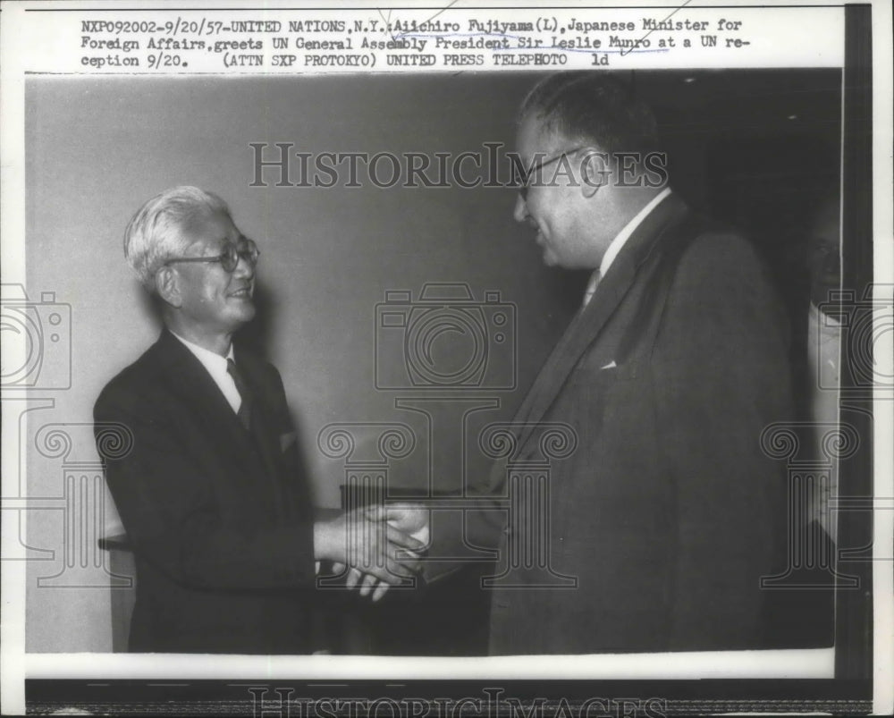 1957 Aiichiro Fujiyama, Japanese Minister greets Sir Leslie Munro - Historic Images