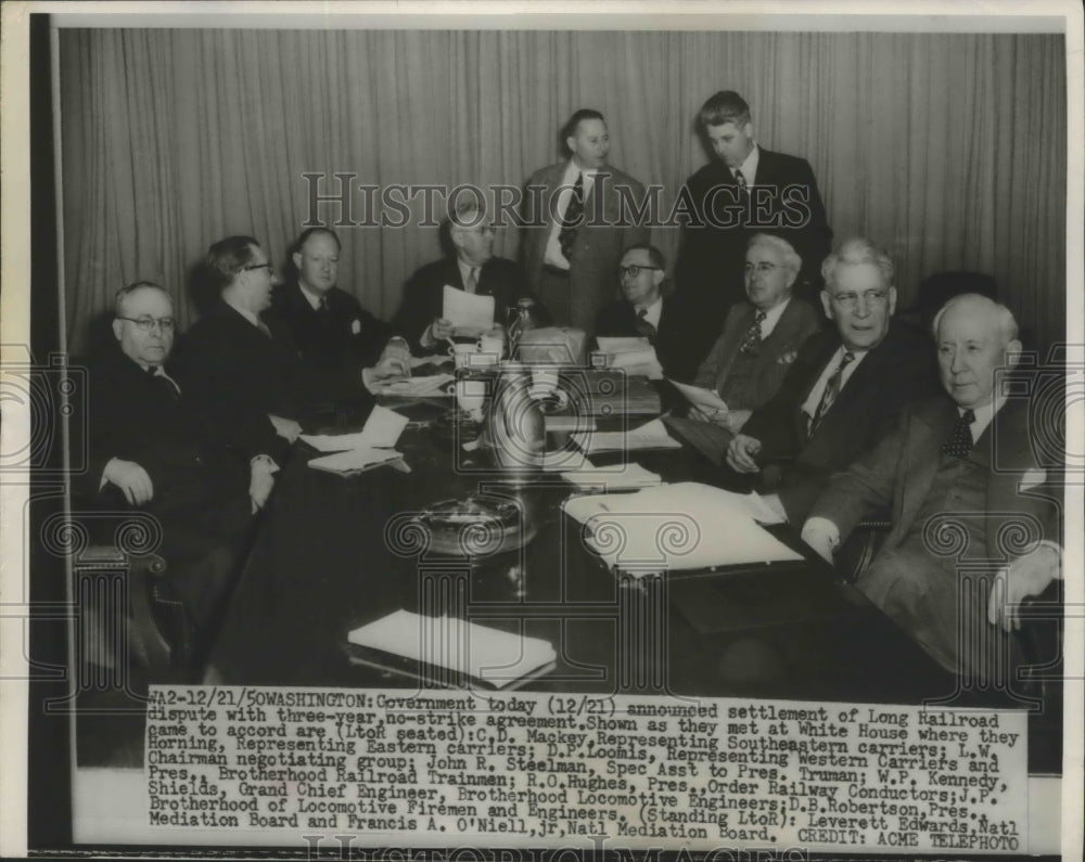 1950 Press Photo Government Announced Settlement of Long Railroad Dispute - Historic Images