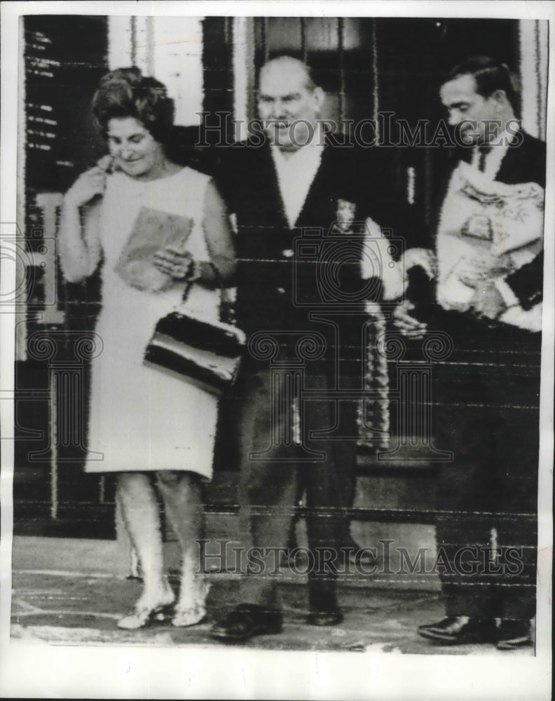 1968 Press Photo Philip Blaiberg, Heart transplant patient with his wife Eileen-Historic Images