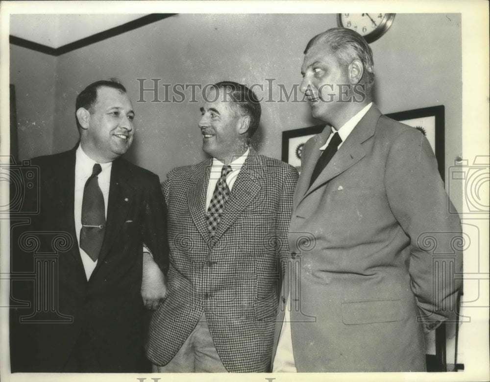 1936 Press Photo Group of Unknown Men - Historic Images