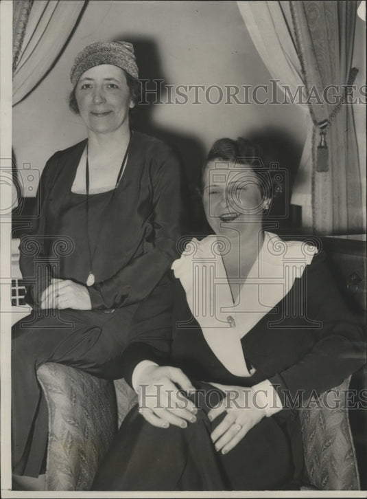 1939 Press Photo Mrs.A.C.Hoffmeier and Mrs.G.A.H. Gardner of Cleveland-Historic Images
