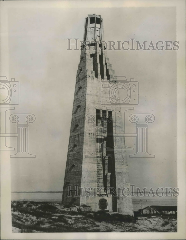 1936 Press Photo Monument erected at Pointe de Grace in Dept. of the Gironde - Historic Images