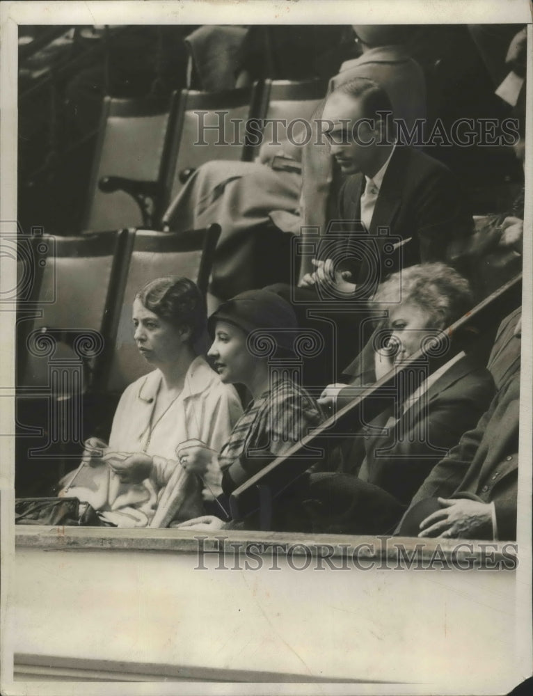 1933 Press Photo Mrs.Franklin Roosevelt attended the Special Session of Congress - Historic Images