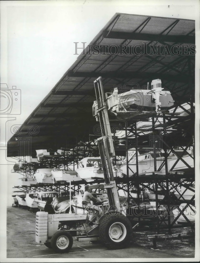 1962 Press Photo Outboard Motor Boats - nef68755-Historic Images