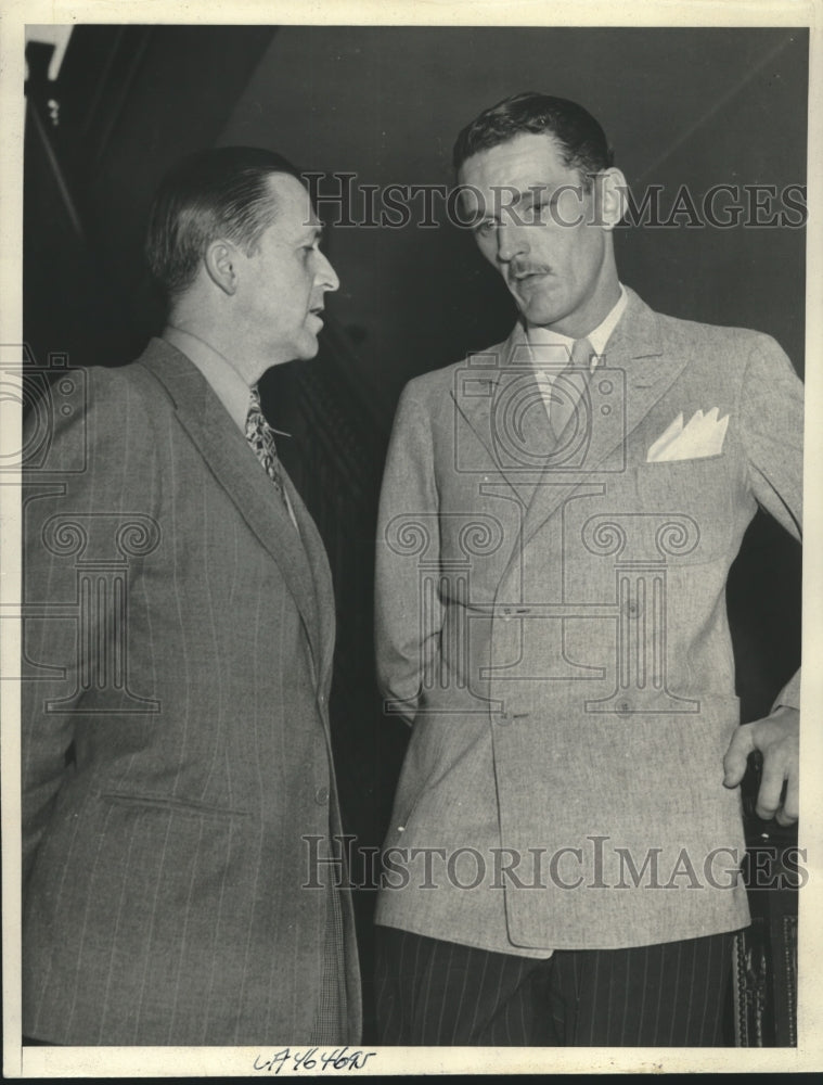 1938 Press Photo Charles McDonald with Attorney Ward Sullivan at a hearing-Historic Images