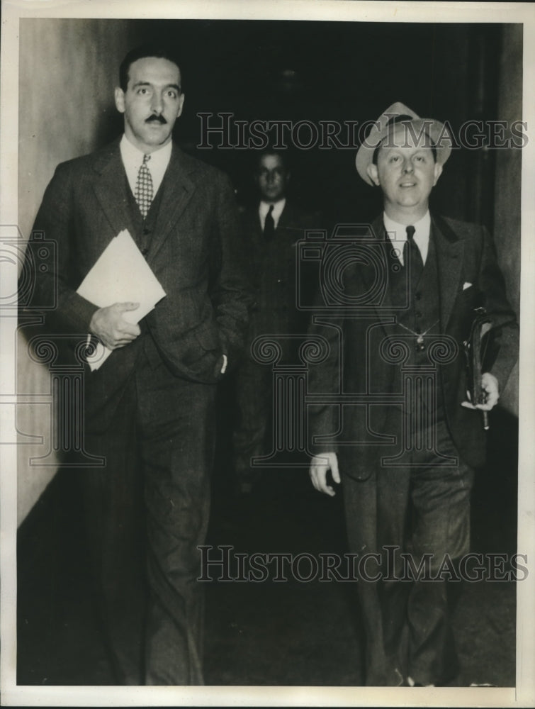 1935 Press Photo William Park & Harvey Cox at courthouse for death inquest-Historic Images