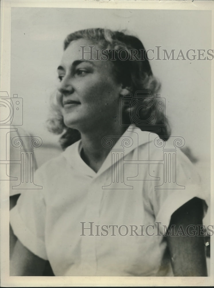 1938 Miss Jessie Barker set to inherit one million dollars - Historic Images