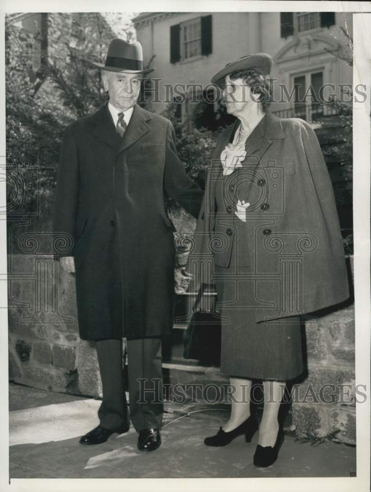 1944 Press Photo Sec. of State &amp; Mrs. Cordell Hull In Washington,D.C.- Historic Images