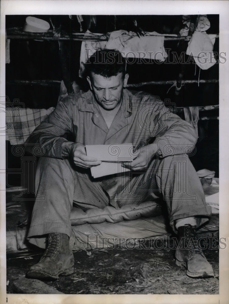 1943 Press Photo Col. Harry B. Liversedge, Commanding Officer of the Marine - Historic Images