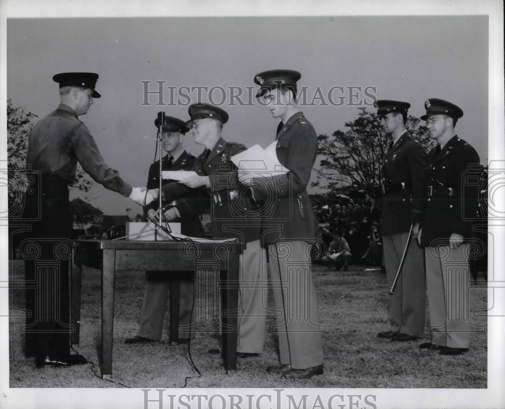 1941 Aviation Cadet Marshall Wayne commissioned completing of flying - Historic Images