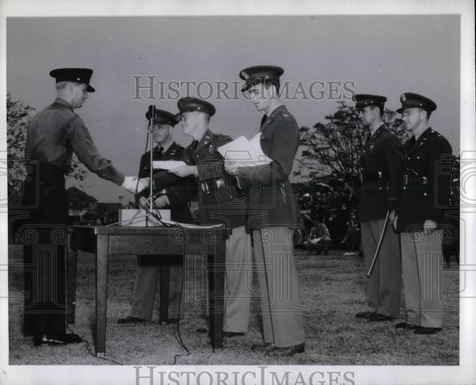 1941 Aviation Cadet Marshall Wayne commissioned completing of flying - Historic Images