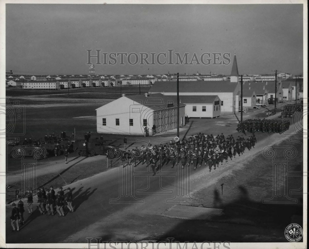 1943 Press Photo United States Army Band Parade.-Historic Images