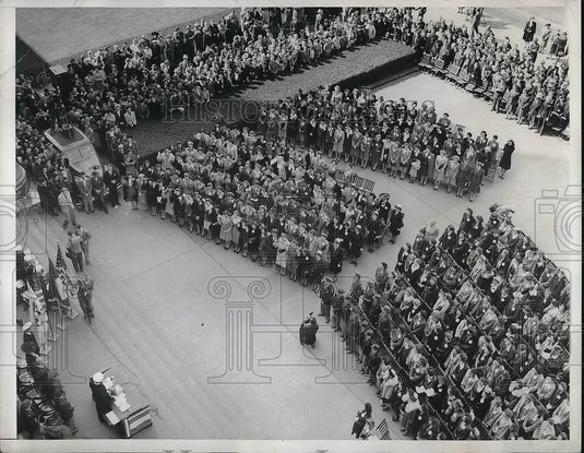 1944 LA, Calif. 500 recruits sworn into the WACs - Historic Images