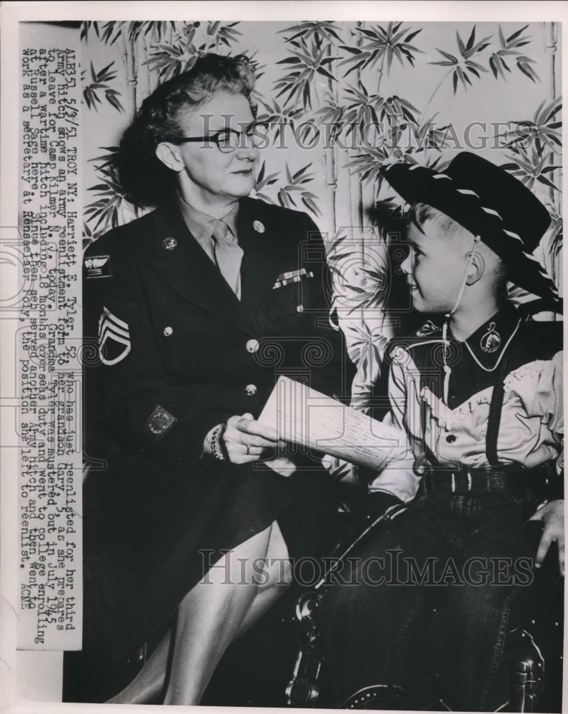 1951 Press Photo Troy, NY Harriet Tyler, reenlists in Army ,grandson Gary-Historic Images