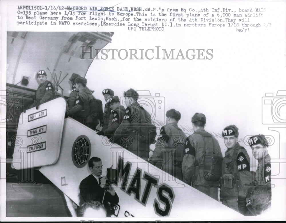 1962 Press Photo McChord AFB, Wash. MPs board C-135 for NATO exercises-Historic Images