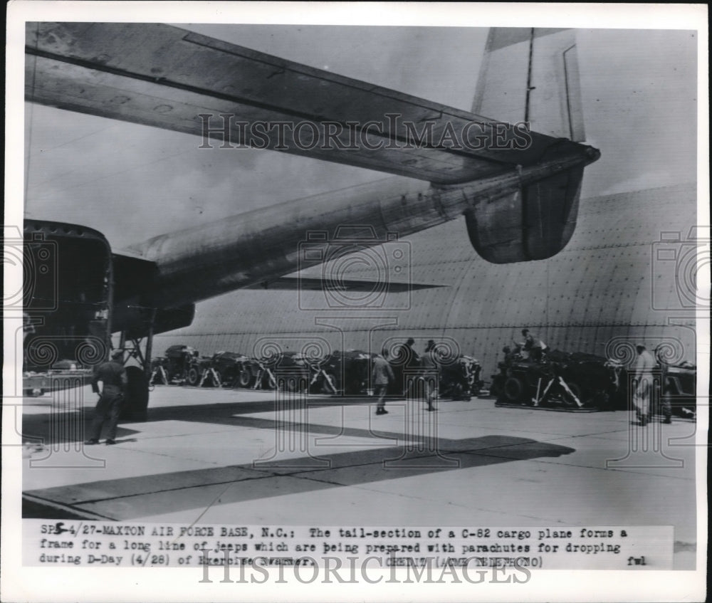 1950 Press Photo Maxton AFB in NC tail of C-82 cargo plane-Historic Images