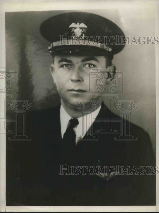 1936 Lt Lawrence W Curtin, lost his life in crash in Panama - Historic Images