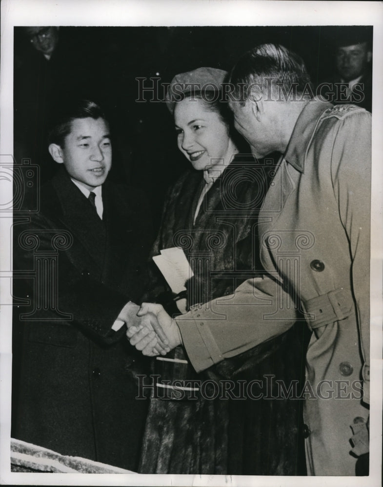 1952 Press Photo General &amp; Mrs Matthew Ridgeway &amp; Japan Crown Prince Akihito- Historic Images