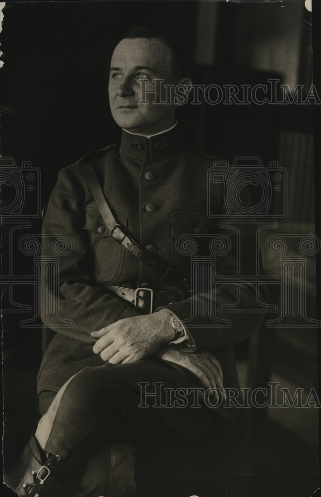 1918 Press Photo US military man CC Lyon in dress uniform - nem33255 - Historic Images