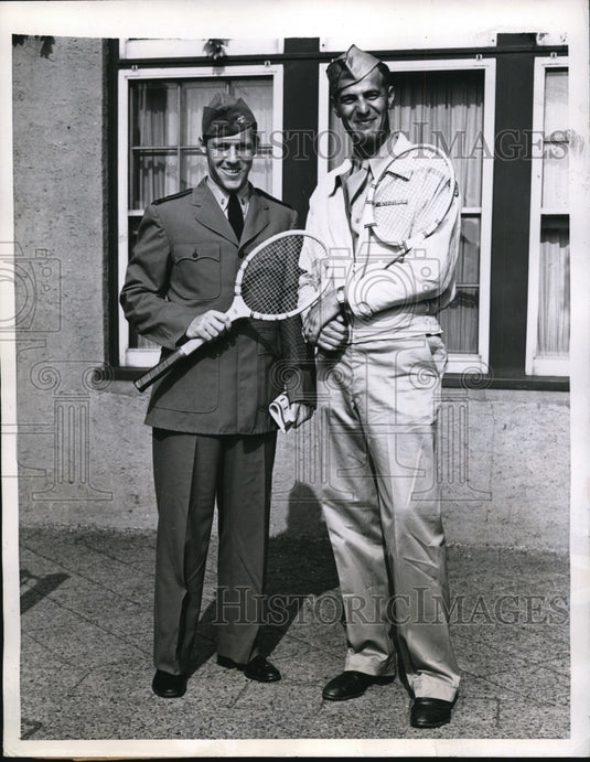 1944 Press Photo Lt jg Don McNeil & Pvt Frank Kovacks tennis playes now military-Historic Images