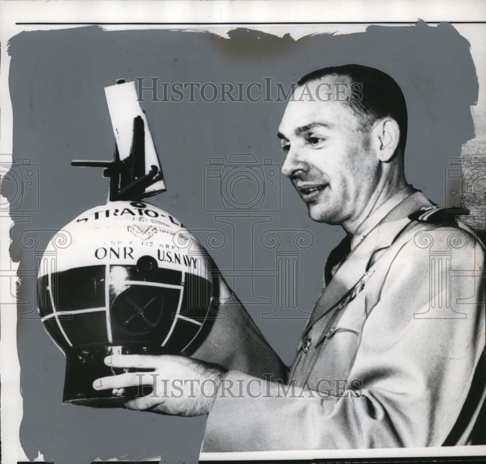 1958 Press Photo Washington, DC Naval Research Strato Lab Gondola Telescope-Historic Images