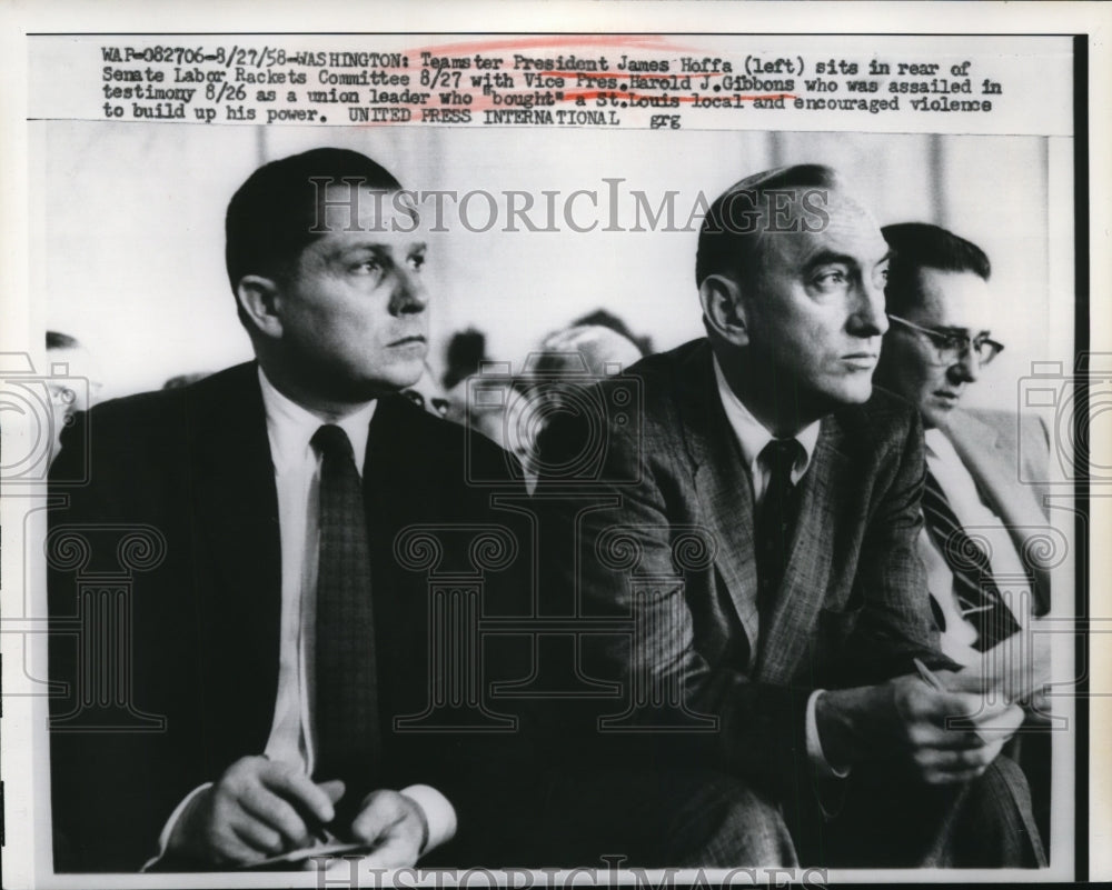 1958 Press Photo Teamster Pres James Hoffa Sits in Rear of Senate Labor Rackets - Historic Images