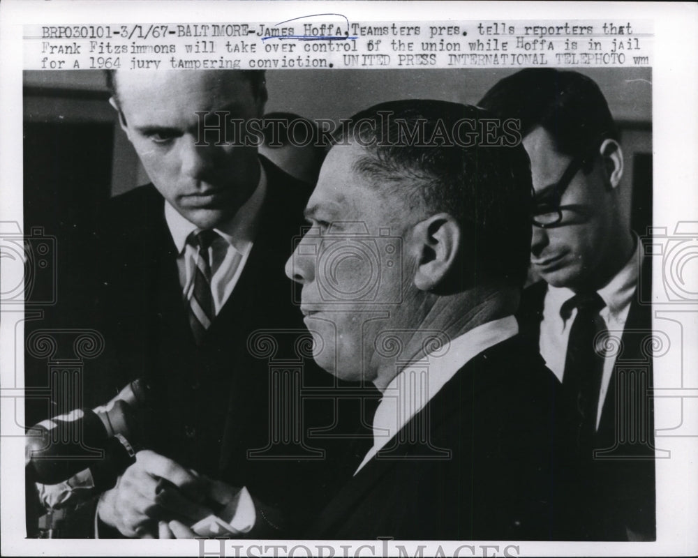 1967 Press Photo James Hoffa Tells Reporters Frank Fitzsimmons Will Take Control - Historic Images