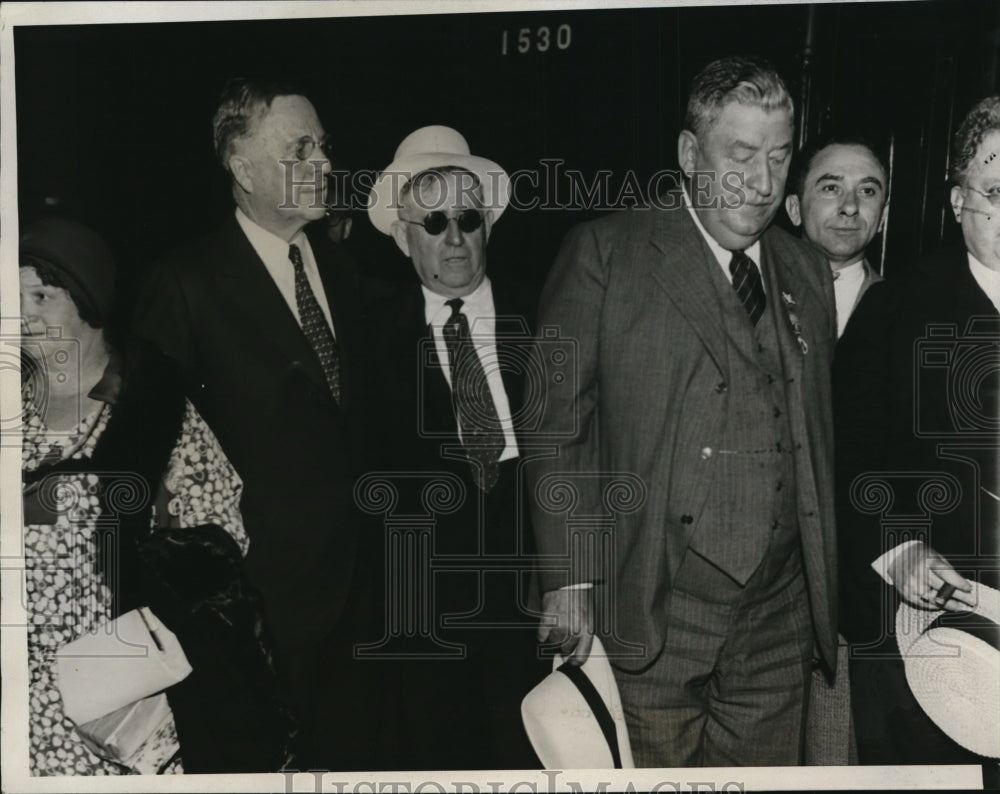 1932 Press Photo New York Democrats Arrive for Chicago, IL Convention-Historic Images