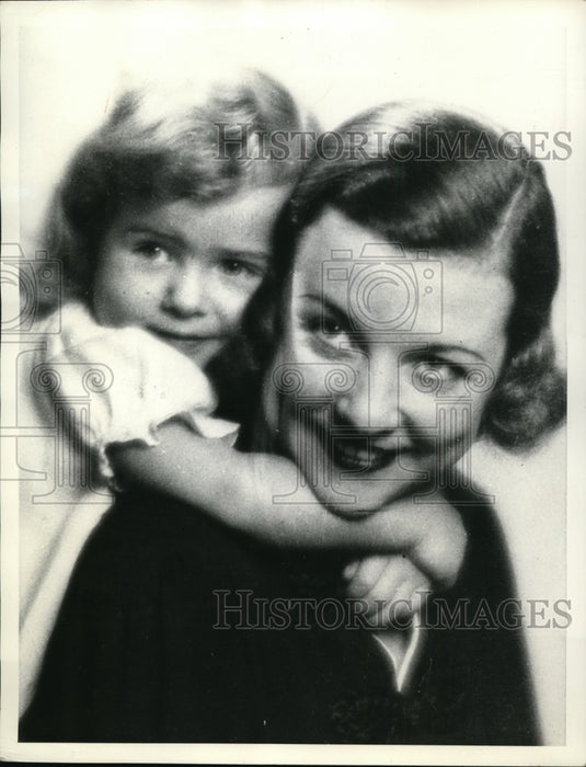 1937 Press Photo Los Angeles Ca Mrs evelyn McBride Wright & daughter Helen - Historic Images