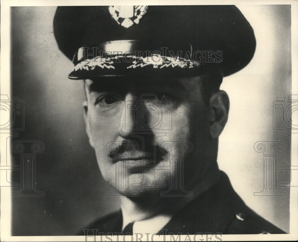 1951 Press Photo Gen David Schlatter of the Air Force Arrested by Edward Burt - Historic Images