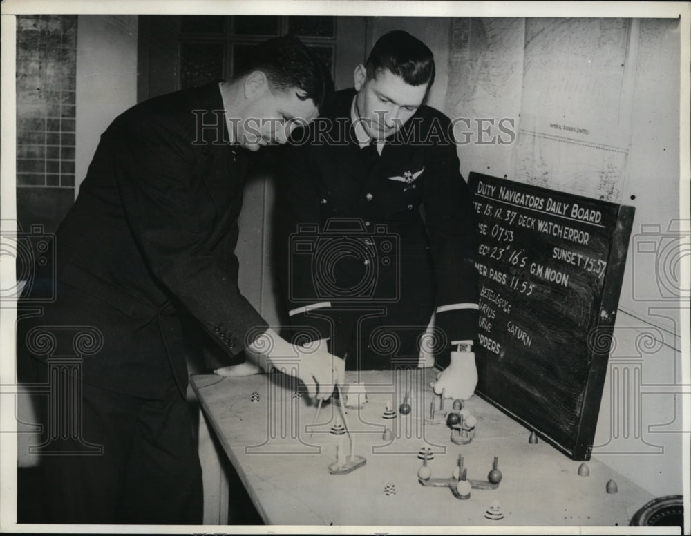 1938 Press Photo Croydon School Training Transatlantic Pilots in London, WWII - Historic Images