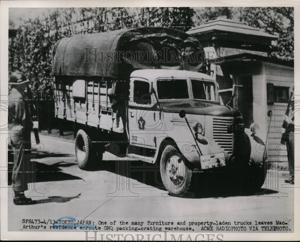 1951 Press Photo Toyko Japan truck leaves GHQ with Gen MacArthur&#39;s goods - Historic Images