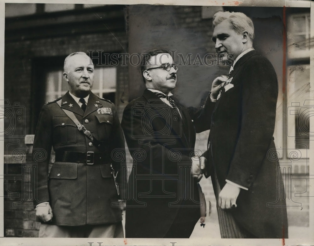 1933 Press Photo Paul V. Mcnutt Receives Legion of Honor Decoration From France-Historic Images