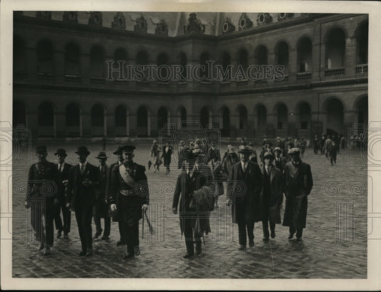 1929 Press Photo Yankee Division veterans visit the Invalides - nem37708-Historic Images