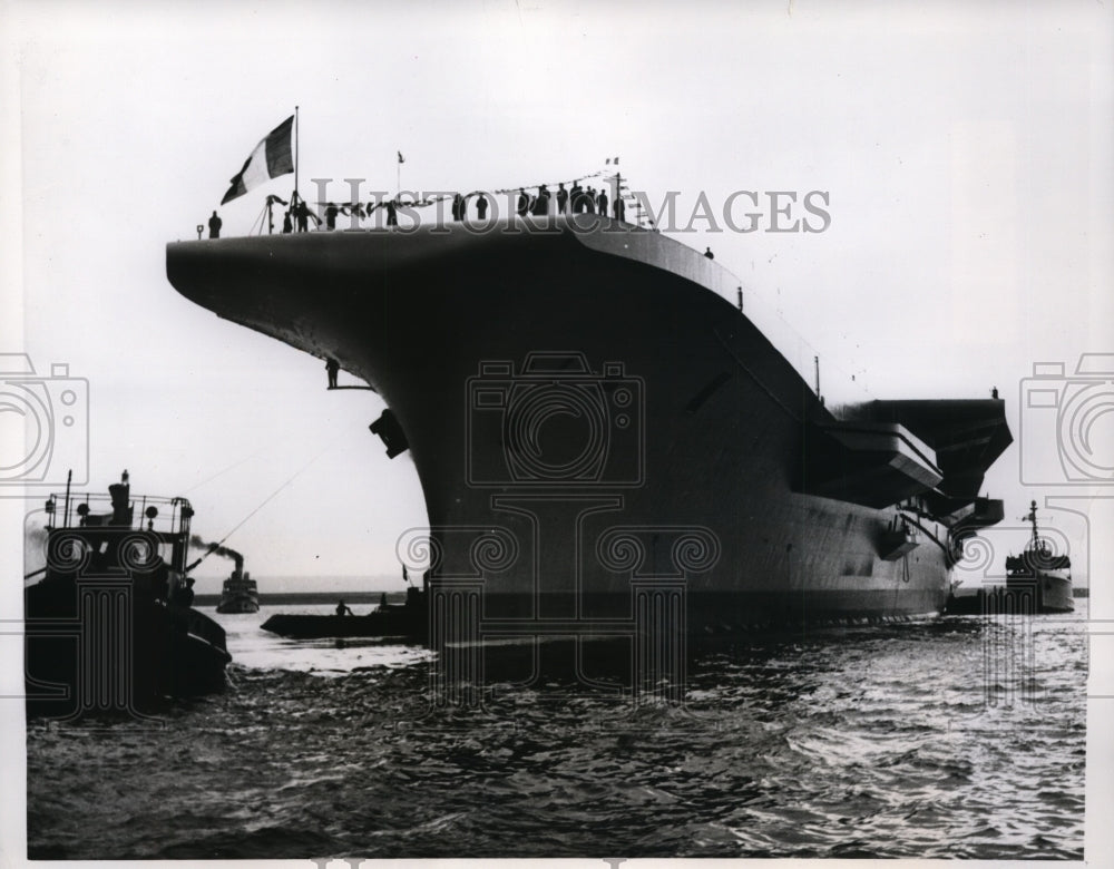 1957 Press Photo French aircraft carrier Clemenceau leaves dry dock in Brest- Historic Images