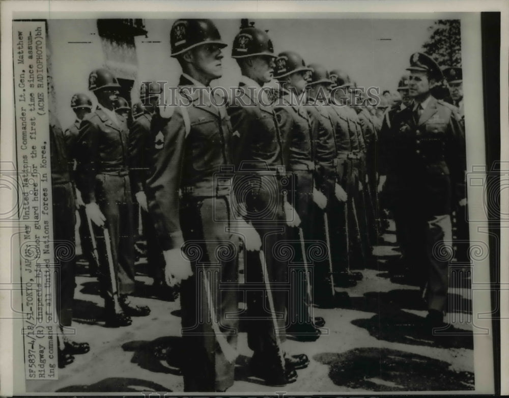 1951 Press Photo U.N. Commander Lt Gen Matthew Ridgway Inspects Honor Guard-Historic Images