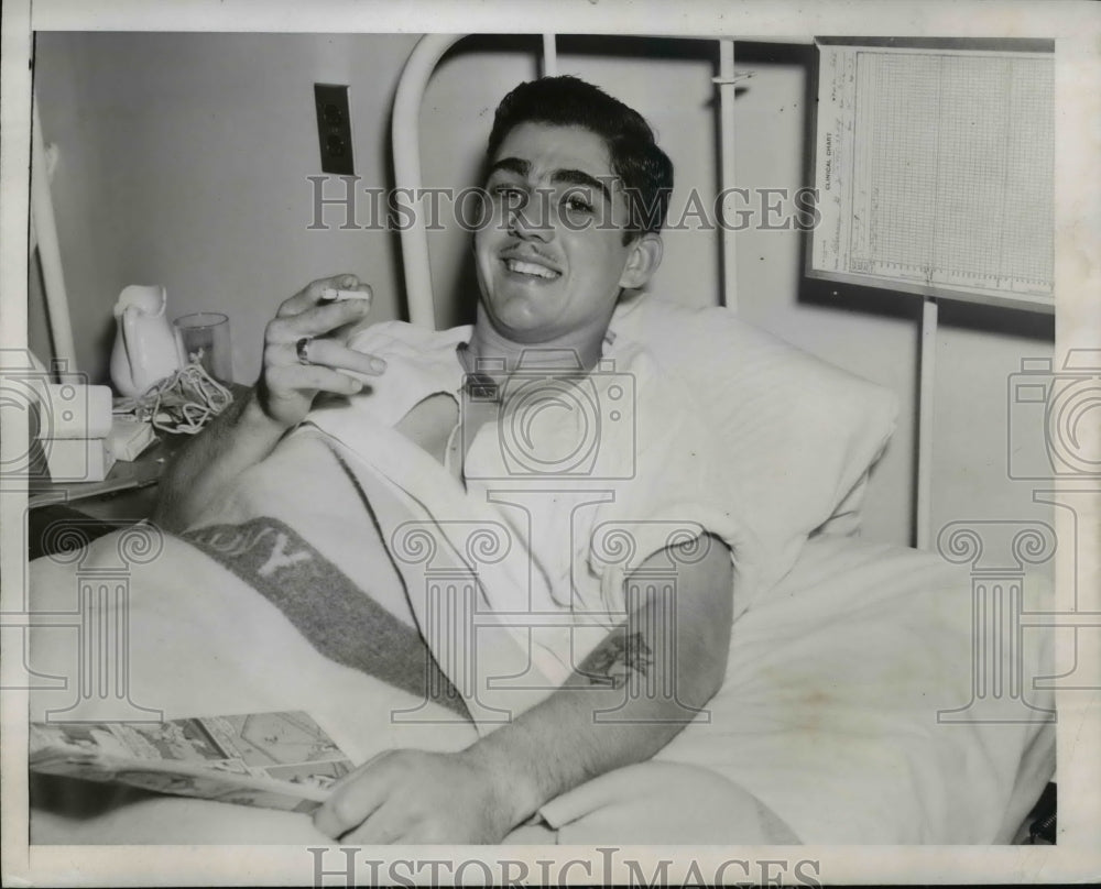 1944 Press Photo Gustav Delannoy Survivor of US Destroyer Explosion, Rockaway - Historic Images