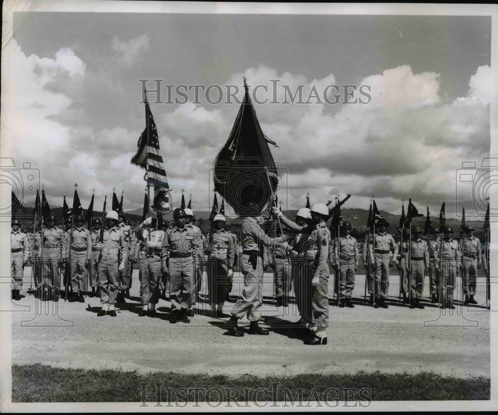 1954 Press Photo Gen Kenneth S Sweany Officially Transfers Regimental Colors-Historic Images