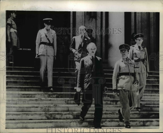 1945 Press Photo Sir Bernard Paget & Hon Terence Shone confer on Levant Crisis-Historic Images