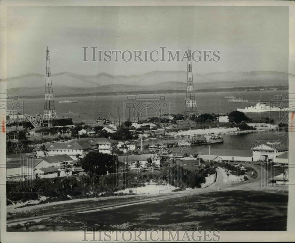 1961 Press Photo Guantanamo Naval base in Cuba seen in aerial view - Historic Images