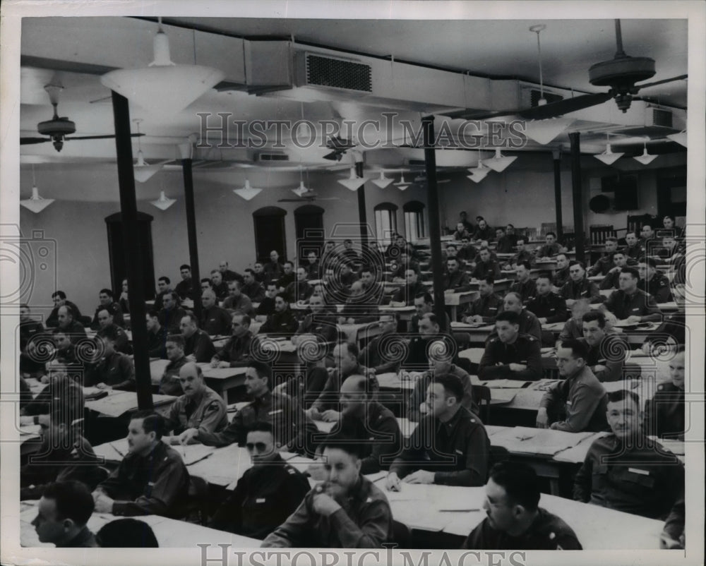 1950 Press Photo Students at Army War College at Forth Leavenworth Kansas-Historic Images