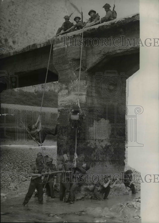 1943 Training for N.C.O's Royal Marines in Southern England-Historic Images