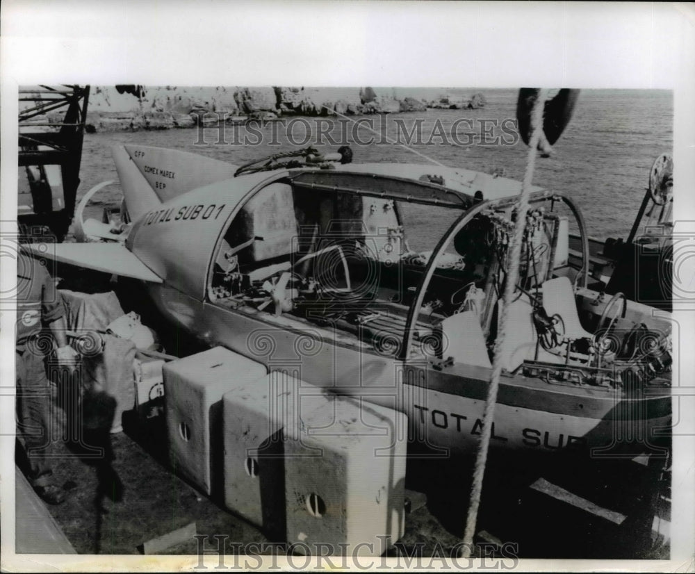 1969 Press Photo &quot;Total Sub 01&quot;, Mini submarine built for undersea oil research-Historic Images