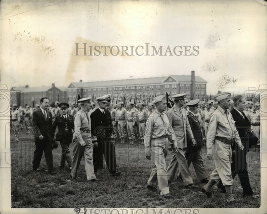 1942 Brazilian Officials see Fort Pass exercises during Labor Day - Historic Images