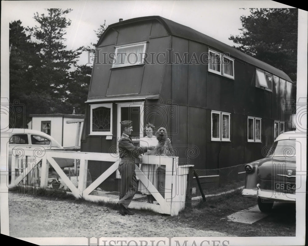 1954 Press Photo U.S Government housing at Sutton Heath Airfield England-Historic Images