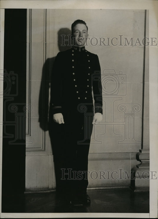 1936 Press Photo Midship William Beekman Near Graduates From US Naval Academy-Historic Images
