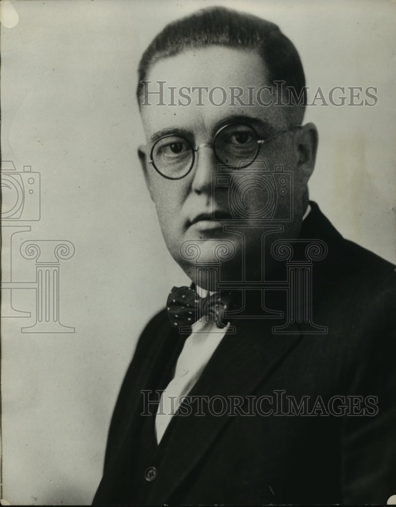 1928 The vintage photo of W. W. Howes of the West - Historic Images