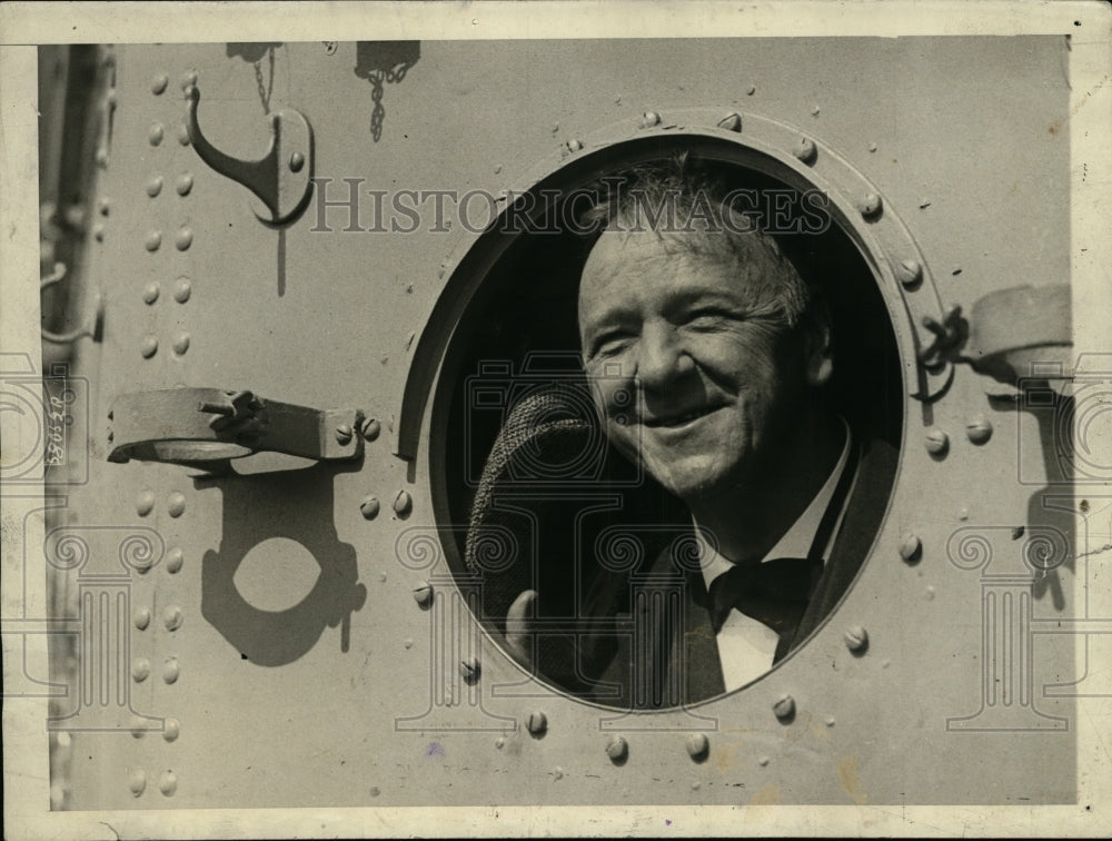 1920 Navy Secretary Joseph Daniels inspects Atlantic Fleet - Historic Images