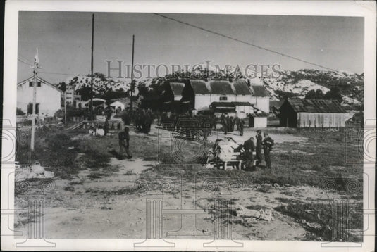 1950 Press Photo Troops of 1st Cavalry Division assembly in P'Ohan Dong Korea-Historic Images